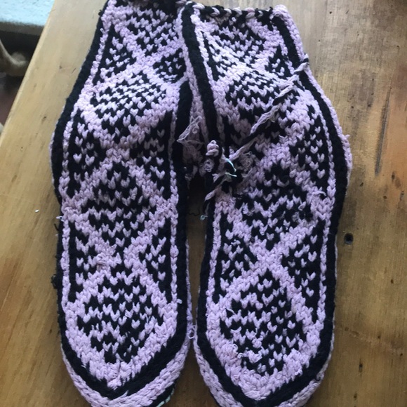 Hand made Stitched boot style slippers - Picture 1 of 7